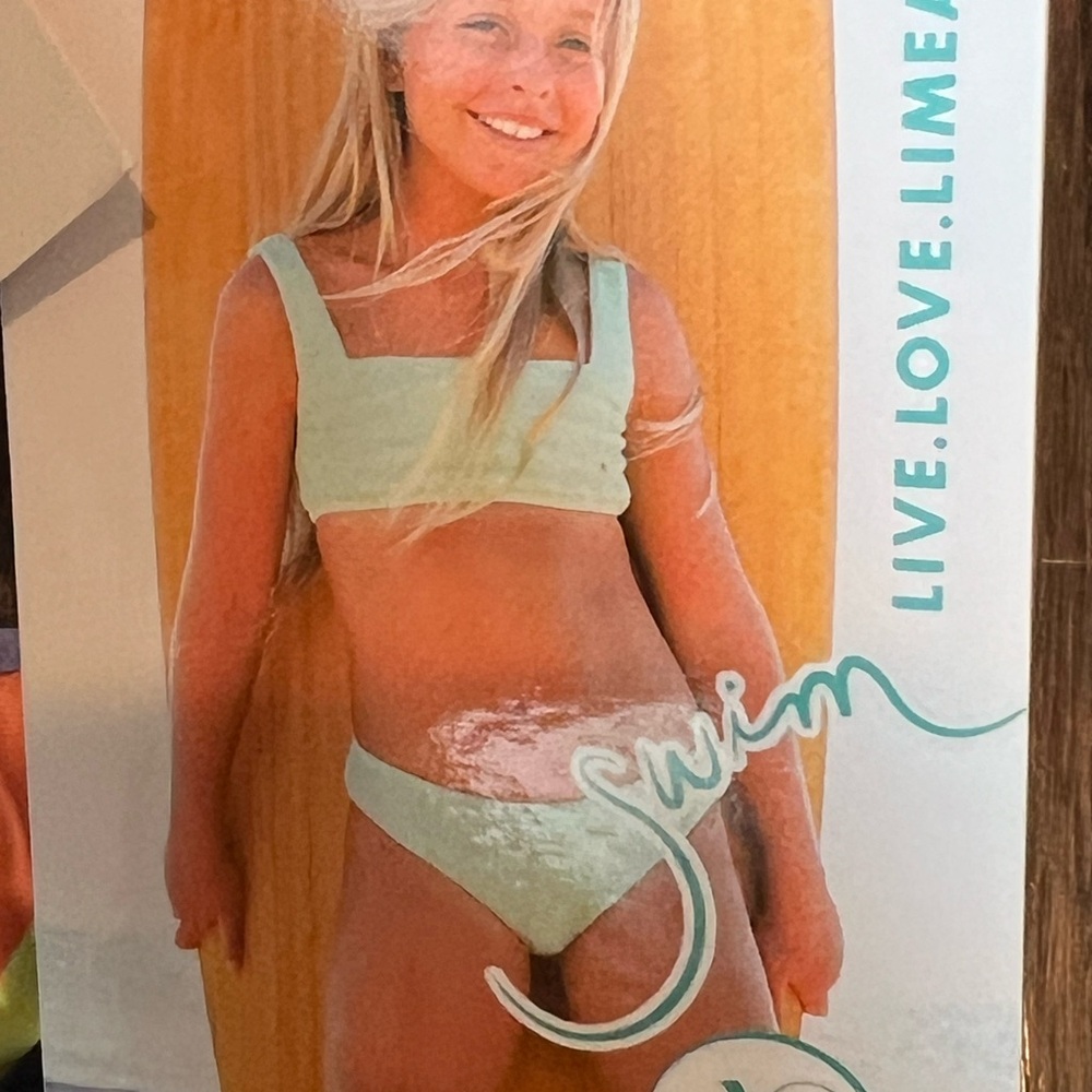 Limeapple REVERSIBLE Colorful Bikini - Picture 6 of 6